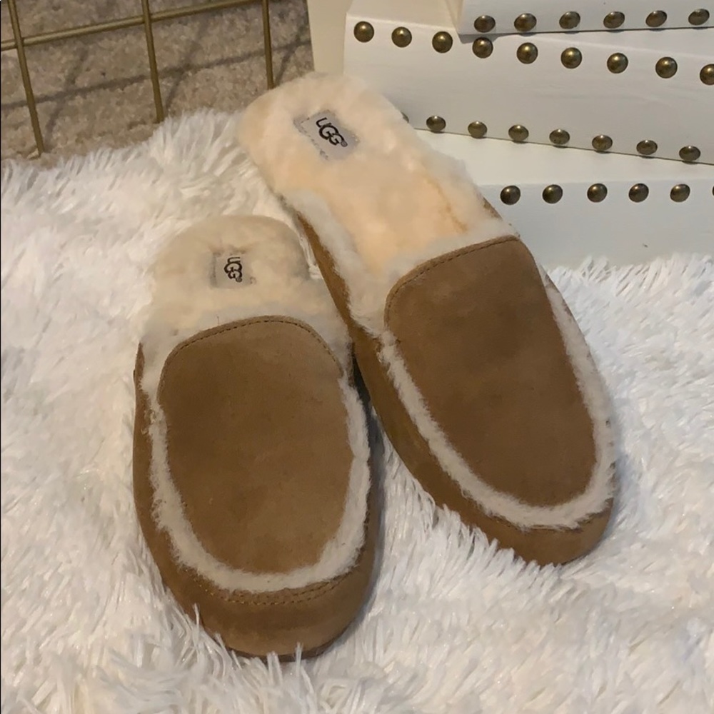 Ugg Lane Slipper